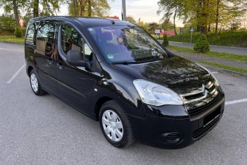 WYNAJEM POJAZDU