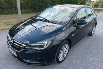 1,4 Benzyna 6 biegów CarPlay Led
